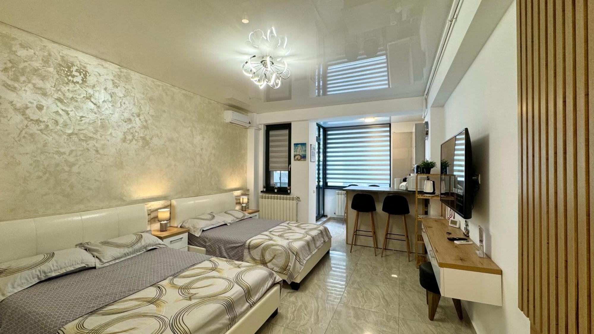 Seaview Deluxe Double Studio - Beachfront Resort Năvodari Esterno foto